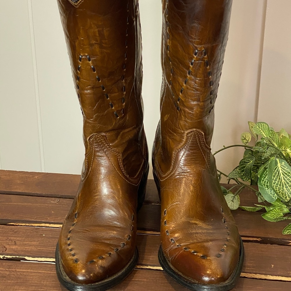 Unique Vintage Brown Threaded Wrangler Boot - Picture 12 of 13